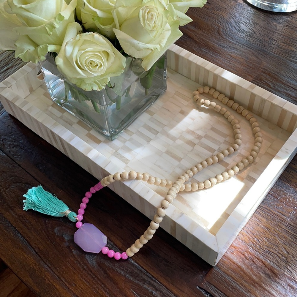 🆕 Wooden bead Necklace w/tassel